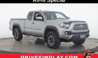 2017 Toyota Tacoma SR5 TRD OFF