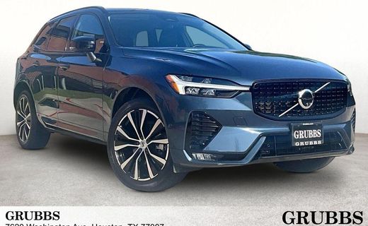 2024 Volvo XC60 Plus Dark