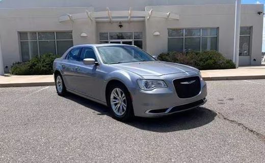 2017 Chrysler 300 Limited