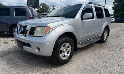 2005 Nissan Pathfinder XE FOR Sale