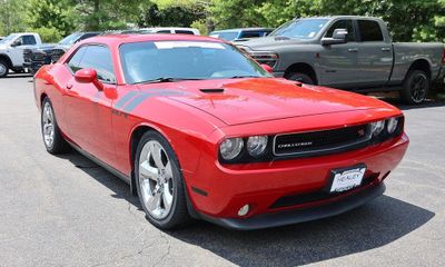 2012 Dodge Challenger R T