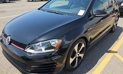 2015 Volkswagen GTI 20T SE 2