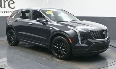 2023 Cadillac XT4 Luxury