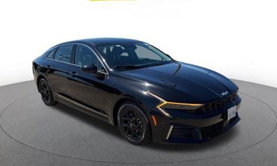 2025 Kia K5 LXS