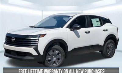 2026 Nissan Kicks MPV S
