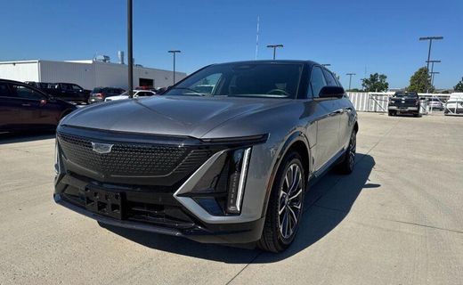 2024 Cadillac Lyriq Sport 1