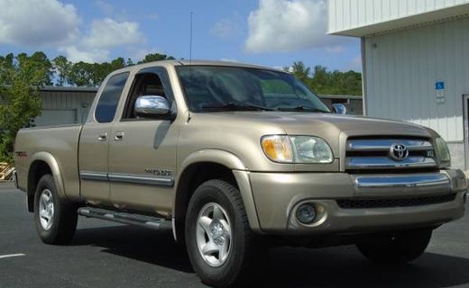 2004 Toyota Tundra SR5
