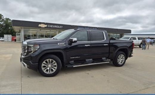 2023 GMC Sierra Denali