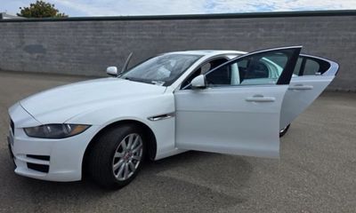 2019 Jaguar XE