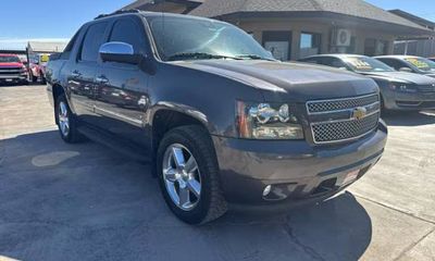 2011 Chevrolet Avalanche LTZ