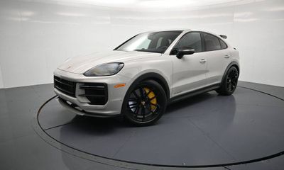 2025 Porsche Cayenne Turbo GT
