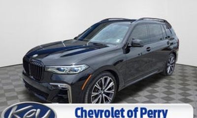 2021 BMW X7 M50i