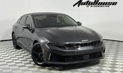 2025 Kia K5 LXS