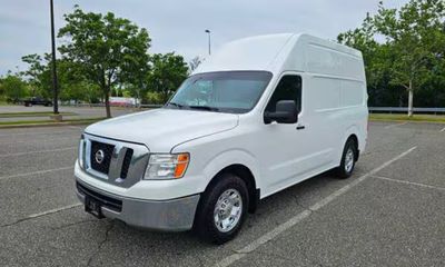 2013 Nissan NV 2500 SV