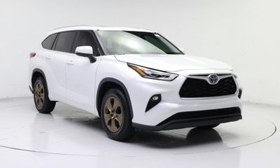 2022 Toyota Highlander Special Edition