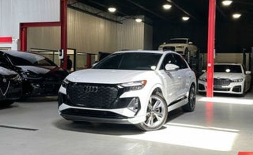2025 Audi Q4 55 Quattro Premium