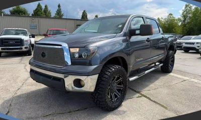 2013 Toyota Tundra SR5