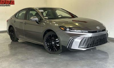 2026 Toyota Camry SE