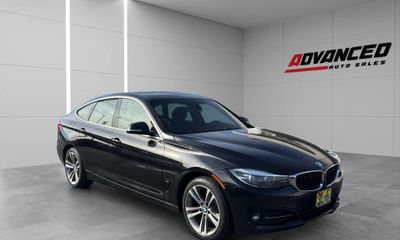 2019 BMW 330i xDrive GT
