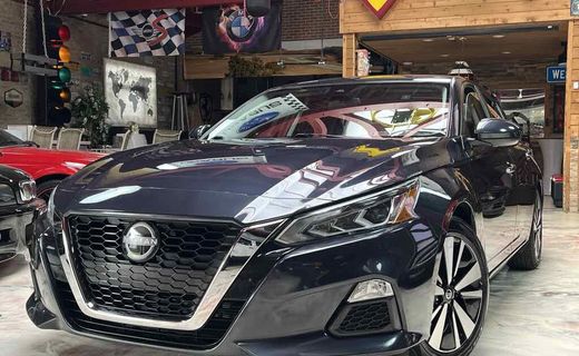 2022 Nissan Altima SV