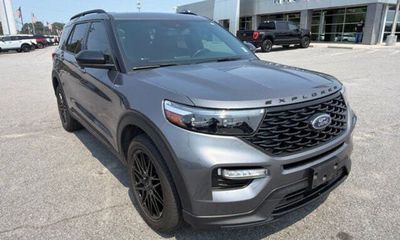 2022 Ford Explorer