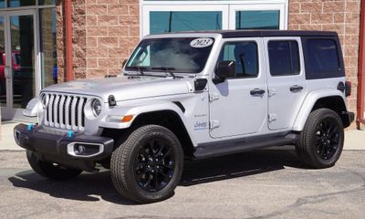 2023 Jeep Wrangler Sahara 4XE