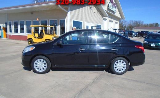 2012 Nissan Versa S