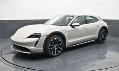 2023 Porsche Taycan 4S Cross Tourismo