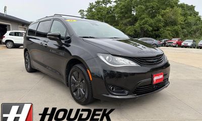 2019 Chrysler Pacifica Limited