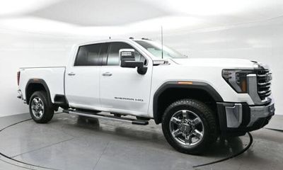2026 GMC Sierra HD SLT