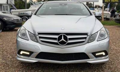 2010 Mercedes-Benz E-Class E550