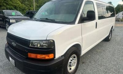 2020 Chevrolet Express LS EXT