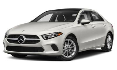 2022 Mercedes-Benz A-Class A220 4M