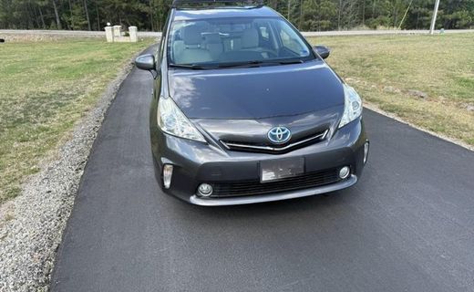 2014 Toyota Prius V Three