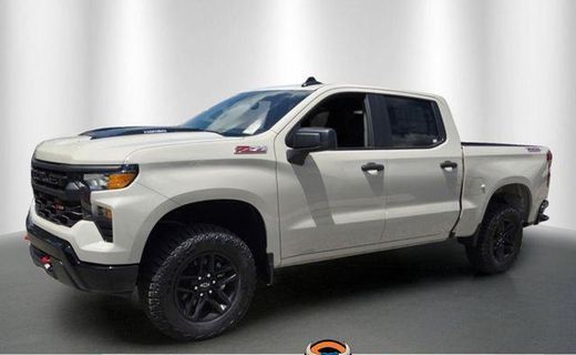 2026 Chevrolet Silverado Trail Boss Custom