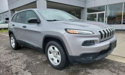2016 Jeep Cherokee Sport