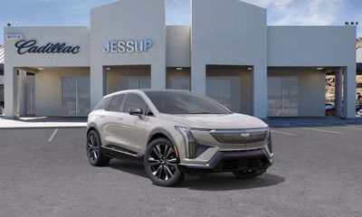 2027 Cadillac Optiq Luxury