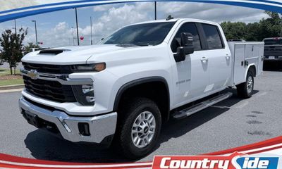 2024 Chevrolet Silverado HD LT