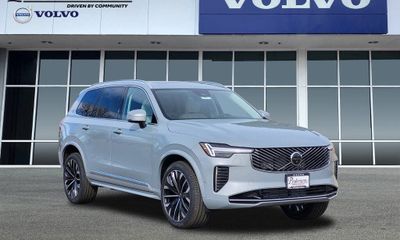 2026 Volvo XC90 Ultra Bright