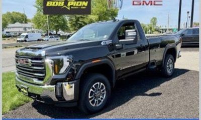 2026 GMC Sierra HD AT4