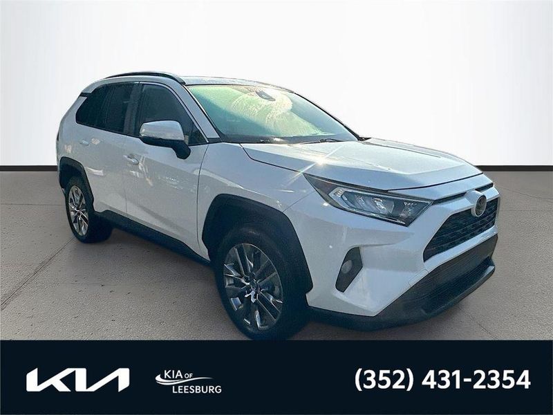 2019 Toyota RAV4 — a typically priced live listing