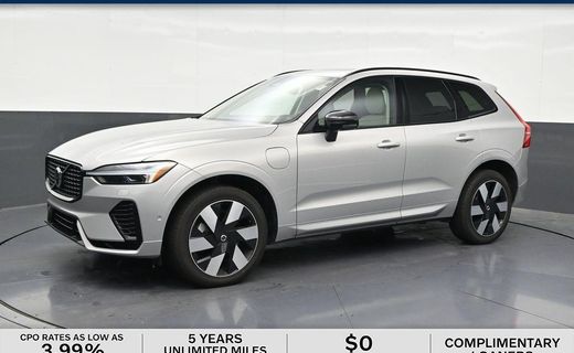 2024 Volvo XC60 Ultimate Dark