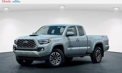 2023 Toyota Tacoma SR5
