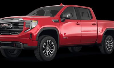 2023 GMC Sierra AT4