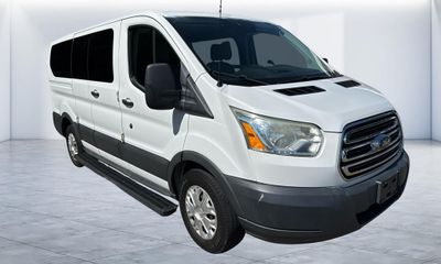 2015 Ford Transit SRW LOW Roof