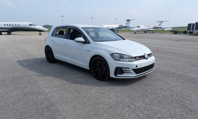 2020 Volkswagen Golf GTI S SE Autobahn