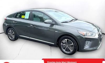 2020 Hyundai Ioniq SE