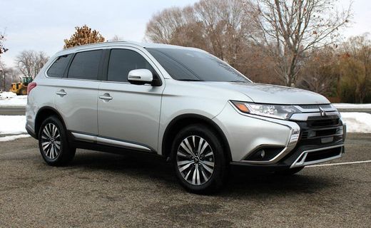 2020 Mitsubishi Outlander