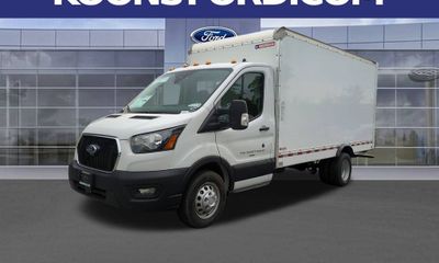 2024 Ford Transit DRW