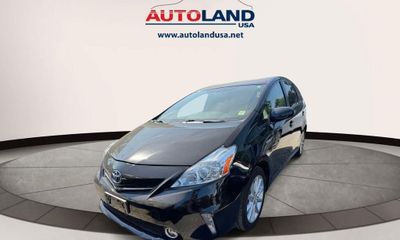 2014 Toyota Prius V TWO